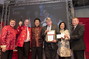 PTG delegates proudly receive the Greater China Business Award.