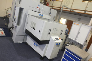 The Midaco A402 25SD Automatic Pallet changer, shown here fitted to a Hardinge XR 1000 high performance VMC 